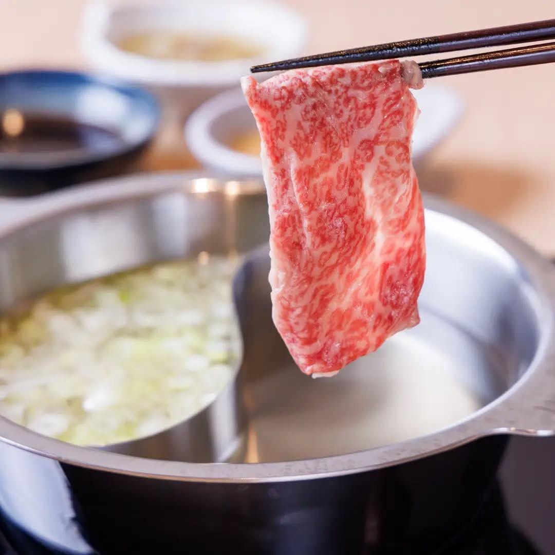 【たっぷりの葱と味わう、福天流しゃぶしゃぶ】